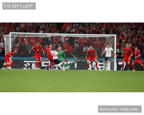 实时足球比分数据分析与预测技巧分享,助你掌握比赛动态与投注策略 实时足球比分数据分析与预测技巧分享,助你掌握比赛动态与投注策略